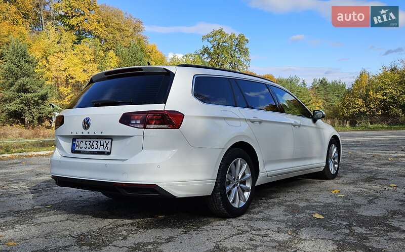 Универсал Volkswagen Passat 2020 в Бережанах