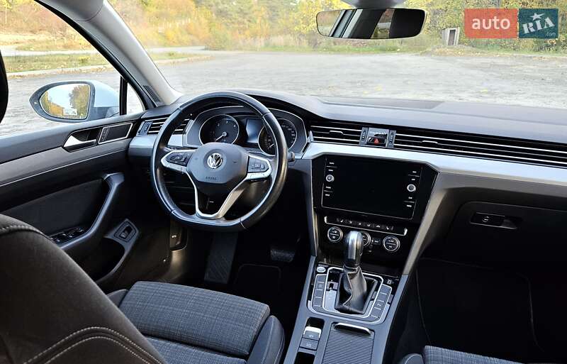 Универсал Volkswagen Passat 2020 в Бережанах