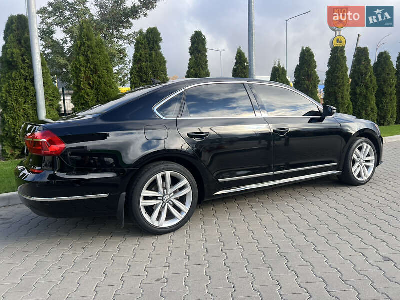 Седан Volkswagen Passat 2016 в Києві