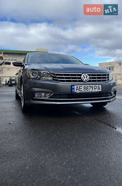 Седан Volkswagen Passat 2016 в 