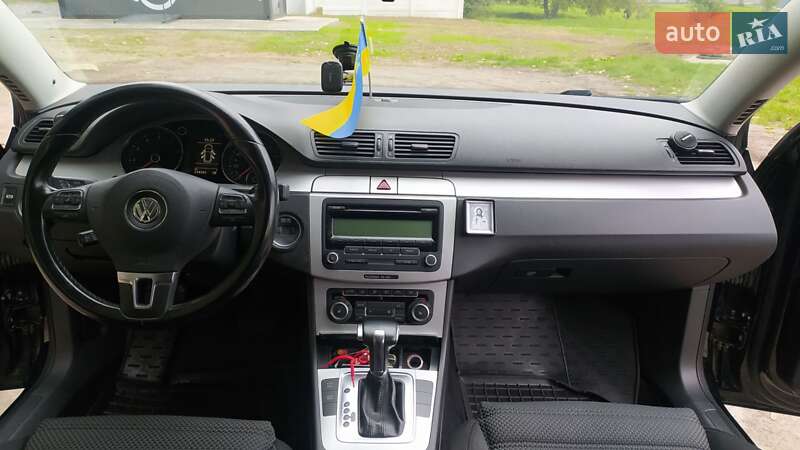 Универсал Volkswagen Passat 2009 в Ровно фото 17 Универсал Volkswagen Passat 2009 в Ровно