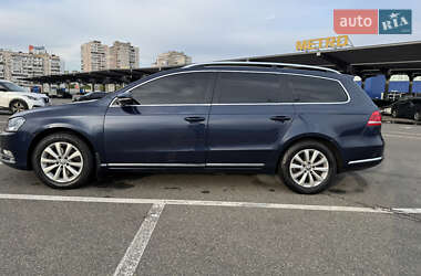Универсал Volkswagen Passat 2011 в 