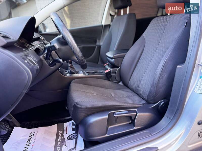 Універсал Volkswagen Passat 2008 в Івано-Франківську фото 49 Універсал Volkswagen Passat 2008 в Івано-Франківську