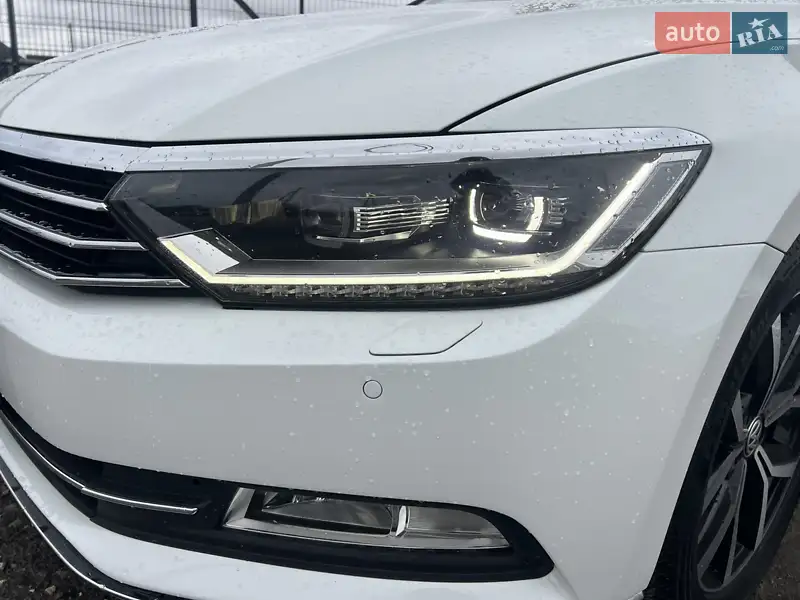 Volkswagen Passat 2018 VIN WVWZZZ3CZJE125604 фото оголошення 11 з 75