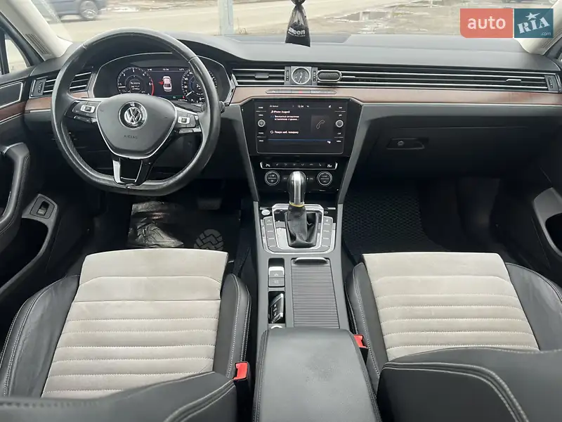 Volkswagen Passat 2018 VIN WVWZZZ3CZJE125604 фото оголошення 21 з 75
