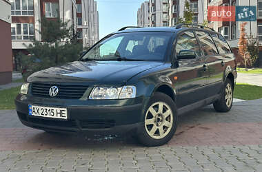 Универсал Volkswagen Passat 1997 в 