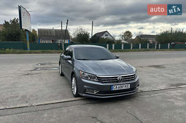 Седан Volkswagen Passat 2016 в Черкассах