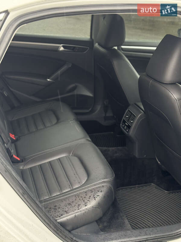 Седан Volkswagen Passat 2017 в Лубнах фото 22 Седан Volkswagen Passat 2017 в Лубнах