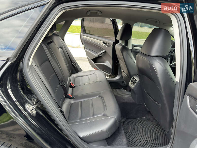 Седан Volkswagen Passat 2014 в Днепре фото 15 Седан Volkswagen Passat 2014 в Днепре