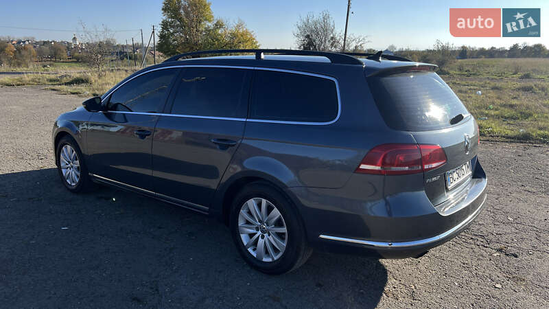 Універсал Volkswagen Passat 2013 в Львові