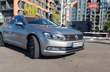 Седан Volkswagen Passat 2016 в 