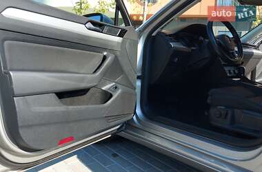 Седан Volkswagen Passat 2016 в 
