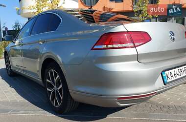 Седан Volkswagen Passat 2016 в 