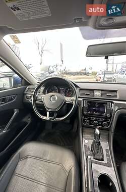 Седан Volkswagen Passat 2016 в 