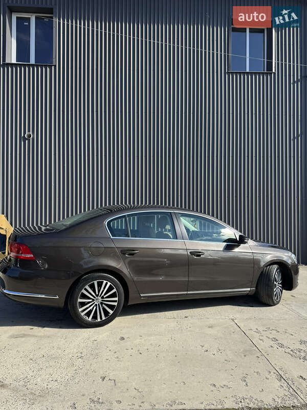 Седан Volkswagen Passat 2014 в Трускавце