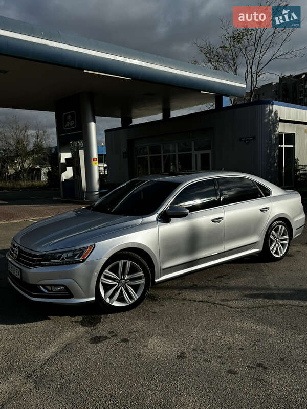 Седан Volkswagen Passat 2016 в Николаеве фото 7 Седан Volkswagen Passat 2016 в Николаеве