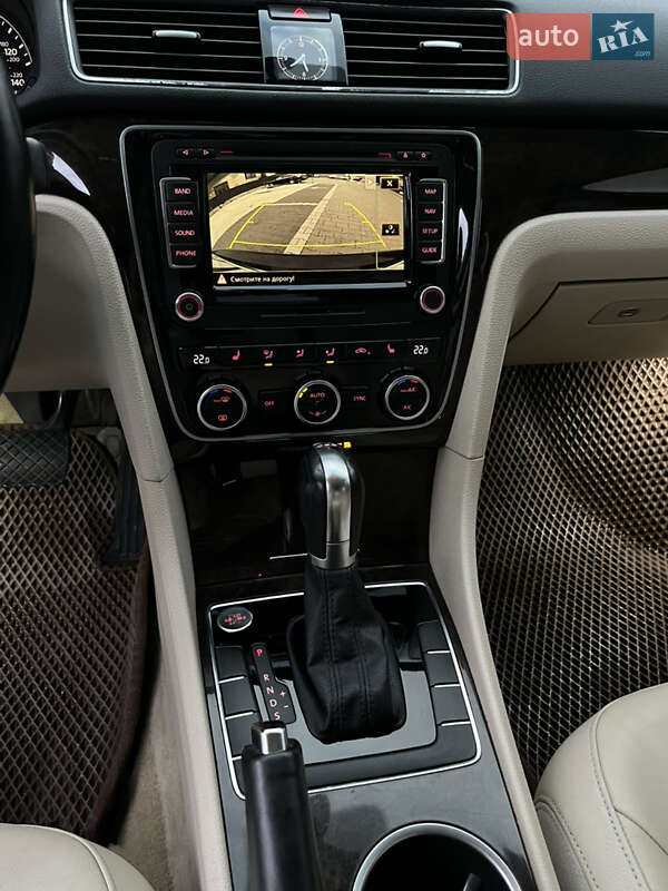 Седан Volkswagen Passat 2014 в Киеве фото 22 Седан Volkswagen Passat 2014 в Киеве