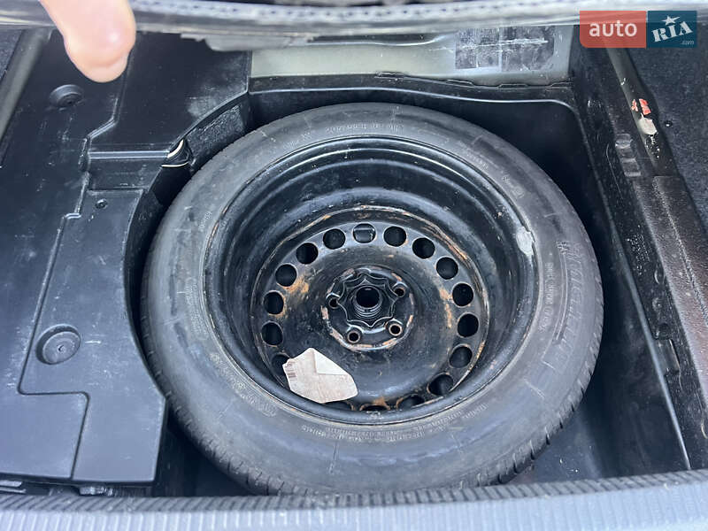 Седан Volkswagen Passat 2005 в Ивано-Франковске фото 21 Седан Volkswagen Passat 2005 в Ивано-Франковске