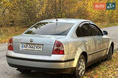 Седан Volkswagen Passat 2004 в  фото 6 Седан Volkswagen Passat 2004 в