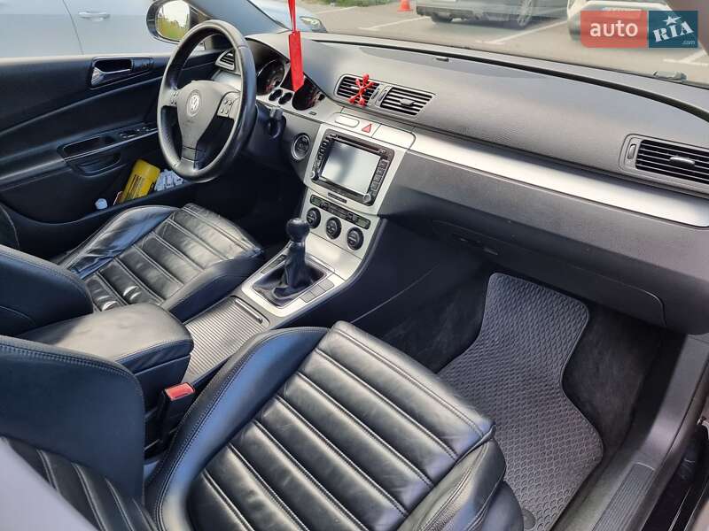 Универсал Volkswagen Passat 2007 в Ровно