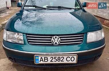 Седан Volkswagen Passat 1999 в Бершади