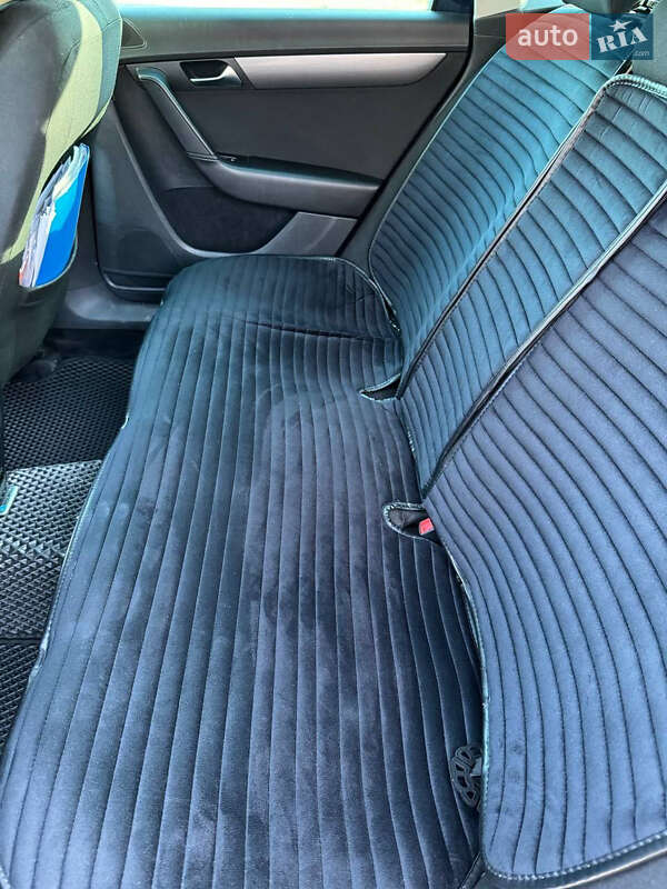 Універсал Volkswagen Passat 2011 в Хмельницькому фото 8 Універсал Volkswagen Passat 2011 в Хмельницькому