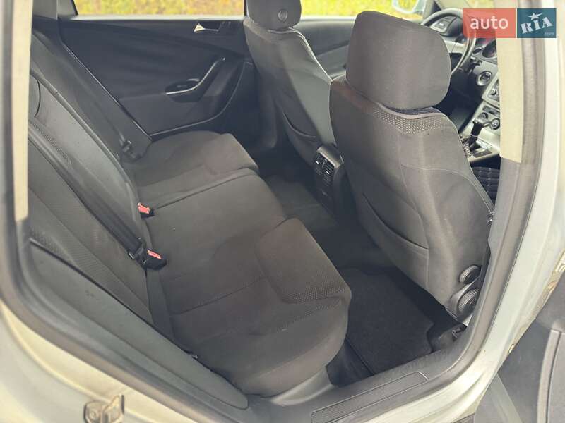 Универсал Volkswagen Passat 2006 в Днепре фото 17 Универсал Volkswagen Passat 2006 в Днепре