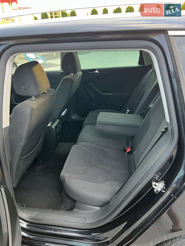 Универсал Volkswagen Passat 2010 в Ковеле