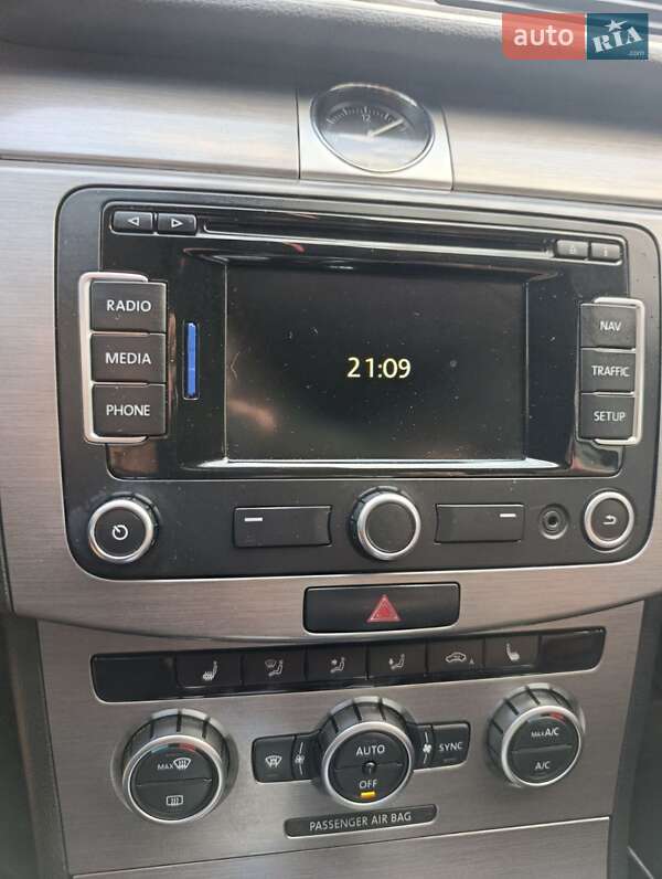 Універсал Volkswagen Passat 2014 в Вінниці фото 31 Універсал Volkswagen Passat 2014 в Вінниці