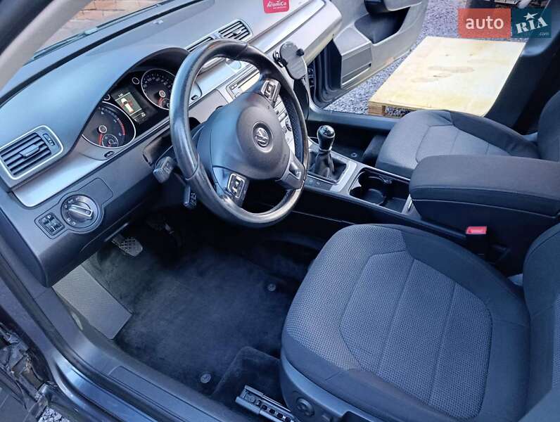 Універсал Volkswagen Passat 2014 в Вінниці фото 28 Універсал Volkswagen Passat 2014 в Вінниці