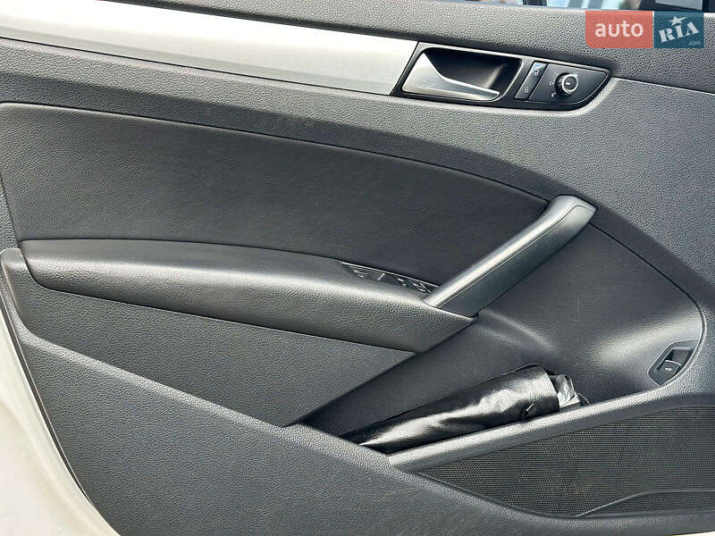 Седан Volkswagen Passat 2012 в Одессе фото 9 Седан Volkswagen Passat 2012 в Одессе