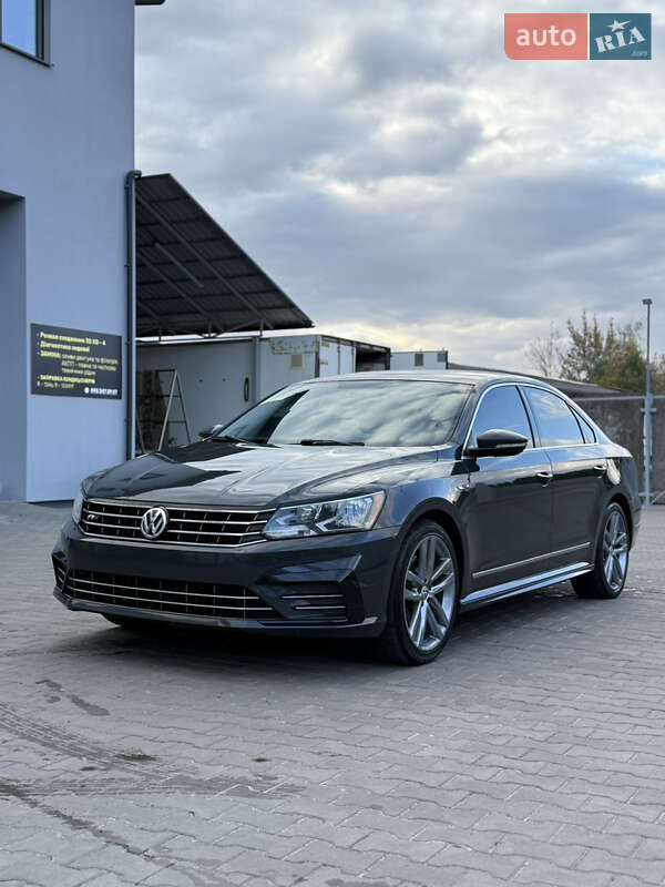 Седан Volkswagen Passat 2017 в Луцке фото 3 Седан Volkswagen Passat 2017 в Луцке