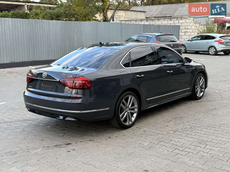 Седан Volkswagen Passat 2017 в Луцке фото 13 Седан Volkswagen Passat 2017 в Луцке