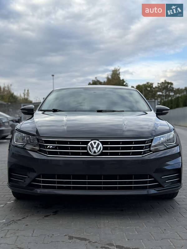 Седан Volkswagen Passat 2017 в Луцке фото 26 Седан Volkswagen Passat 2017 в Луцке