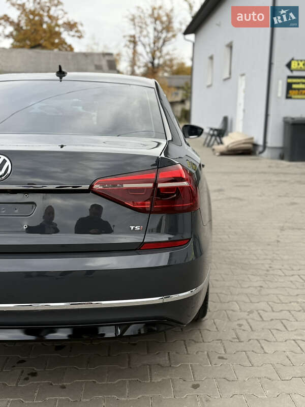 Седан Volkswagen Passat 2017 в Луцке фото 52 Седан Volkswagen Passat 2017 в Луцке