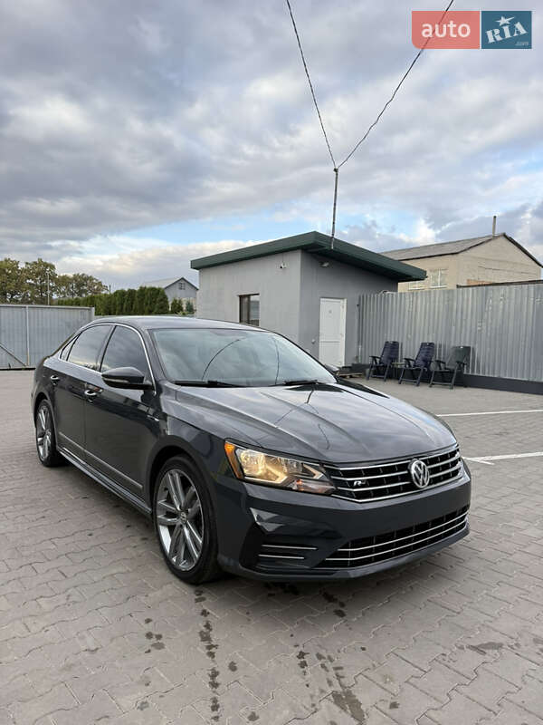 Седан Volkswagen Passat 2017 в Луцке фото 59 Седан Volkswagen Passat 2017 в Луцке