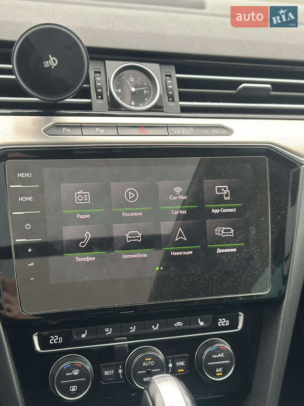 Универсал Volkswagen Passat 2016 в Софиевской Борщаговке фото 18 Универсал Volkswagen Passat 2016 в Софиевской Борщаговке