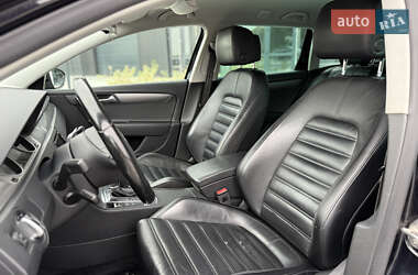 Универсал Volkswagen Passat 2012 в 