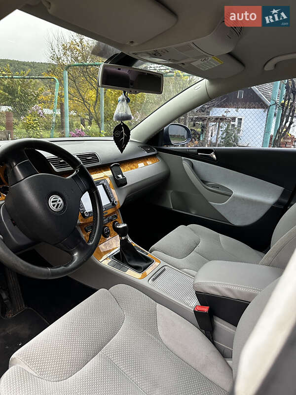 Седан Volkswagen Passat 2005 в Львові фото 25 Седан Volkswagen Passat 2005 в Львові