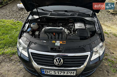 Седан Volkswagen Passat 2005 в  фото 33 Седан Volkswagen Passat 2005 в