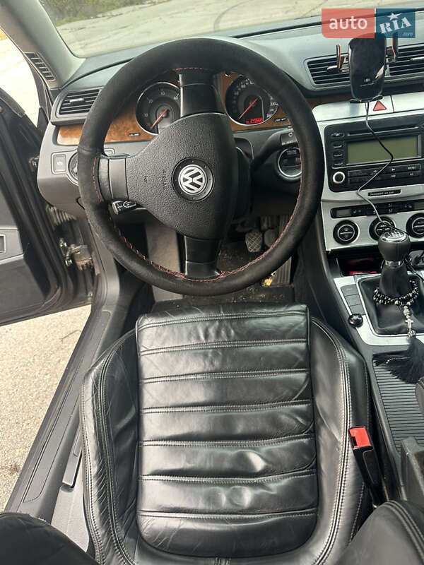 Седан Volkswagen Passat 2006 в Мироновке фото 9 Седан Volkswagen Passat 2006 в Мироновке
