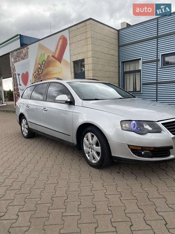Універсал Volkswagen Passat 2006 в Житомирі фото Універсал Volkswagen Passat 2006 в Житомирі