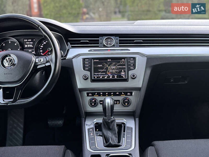 Універсал Volkswagen Passat 2016 в Стрию фото 131 Універсал Volkswagen Passat 2016 в Стрию