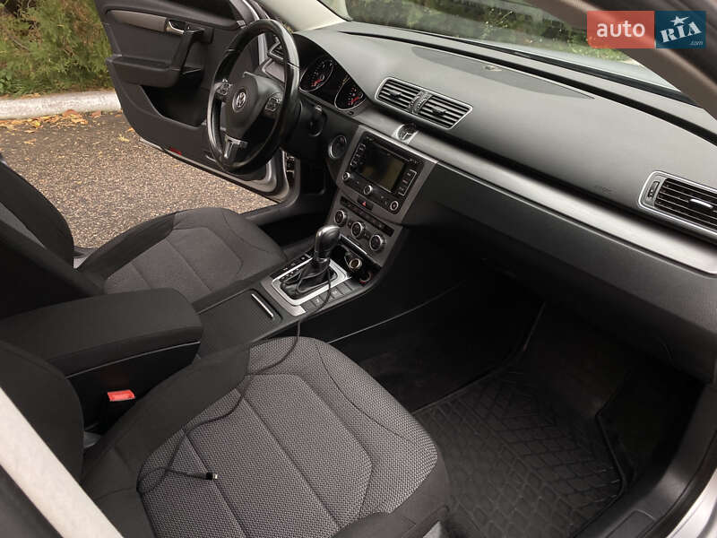 Универсал Volkswagen Passat 2013 в Смеле