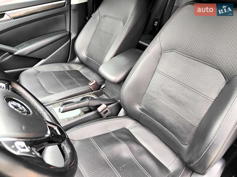 Седан Volkswagen Passat 2015 в Киеве фото 39 Седан Volkswagen Passat 2015 в Киеве