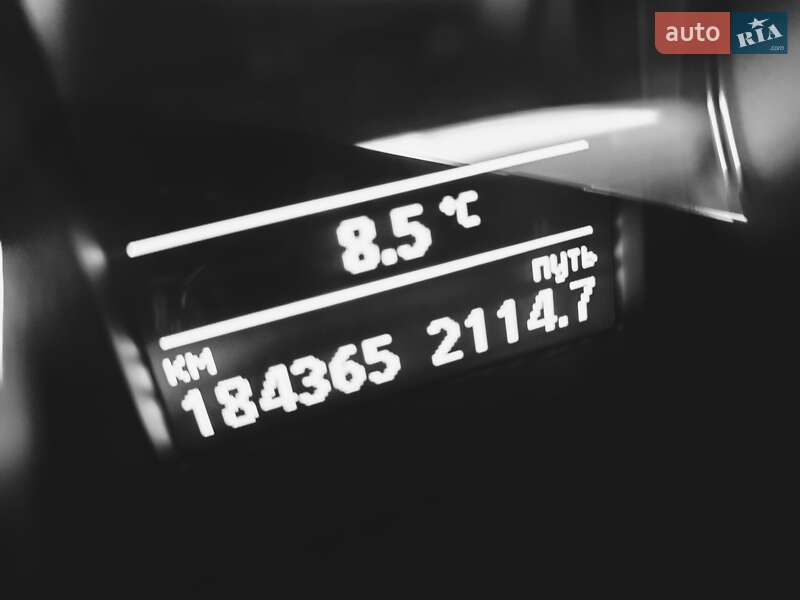 Седан Volkswagen Passat 2015 в Киеве фото 38 Седан Volkswagen Passat 2015 в Киеве