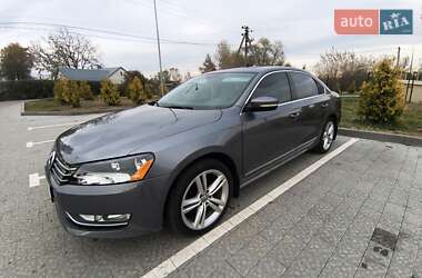 Седан Volkswagen Passat 2014 в  фото 12 Седан Volkswagen Passat 2014 в
