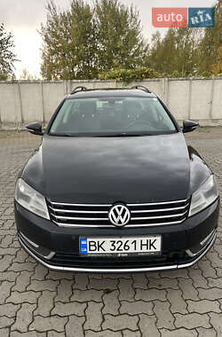 Универсал Volkswagen Passat 2012 в Сарнах