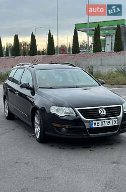 Универсал Volkswagen Passat 2010 в 