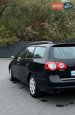 Универсал Volkswagen Passat 2010 в 